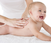 Babymassage R�cken.