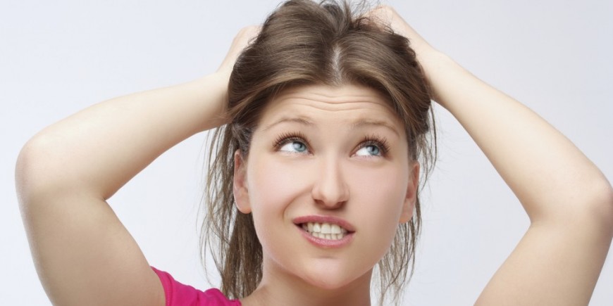 Arrêter les chutes des cheveux devant les hommes