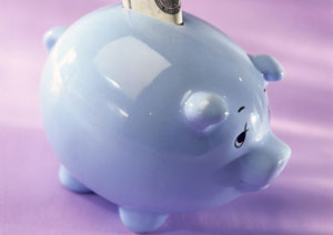 Sie sehen ein Sparschwein.
