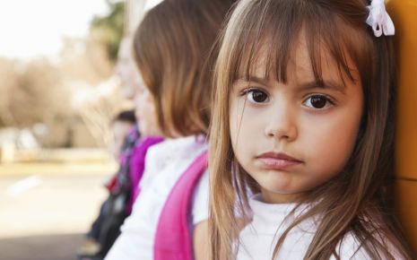 Selektiver Mutismus: Die betroffenen Kinder sind meist introvertierte Persönlichkeiten.