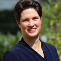 Dr. med. Maya Niethard