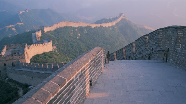 Das Bild zeigt die chinesische Mauer.