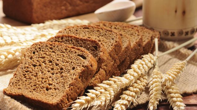 Das Bild zeigt Vollkornbrot in Scheiben.